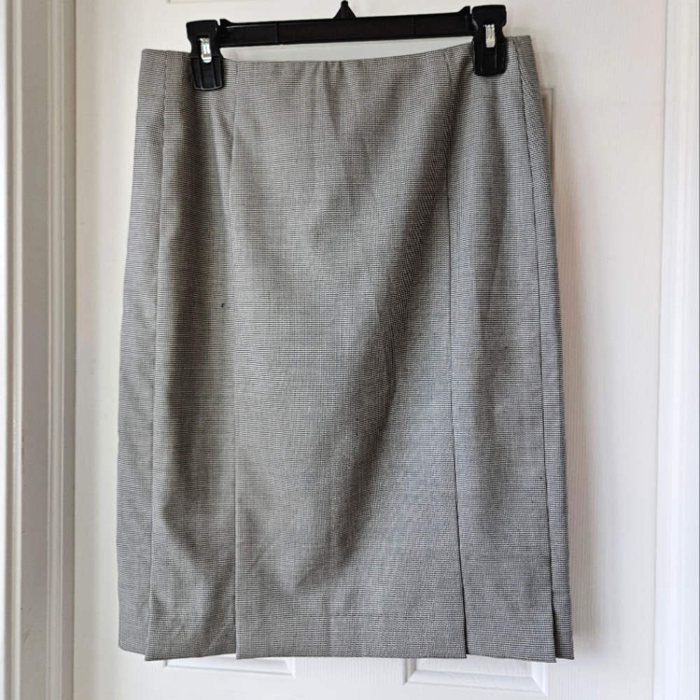 Akris Punto Micro Houndstooth Pencil Skirt Black White Size 6